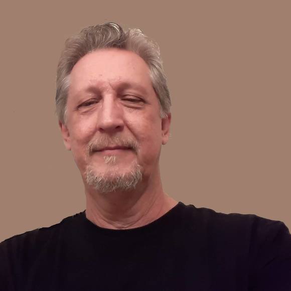 Meet your Posher, Robert - Picture 1 of 1